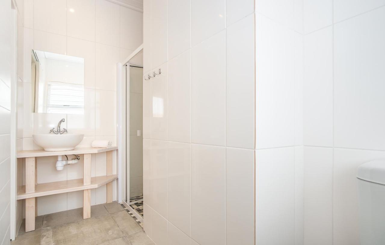 Fork West Holiday Apartments Илъндс Бей Екстериор снимка