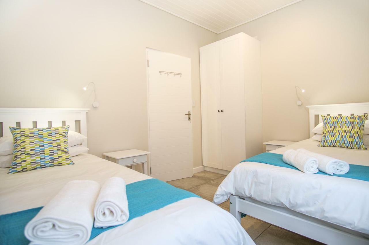 Fork West Holiday Apartments Илъндс Бей Екстериор снимка