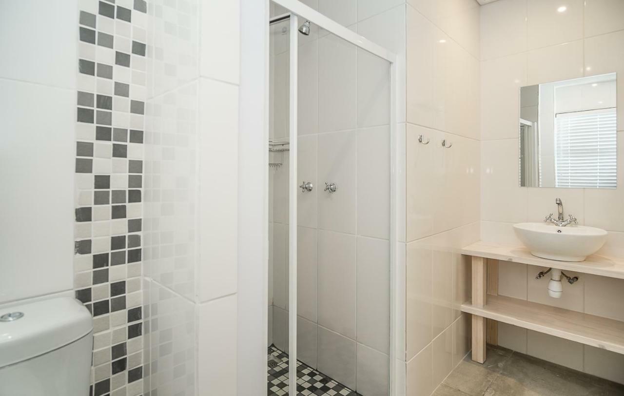 Fork West Holiday Apartments Илъндс Бей Екстериор снимка