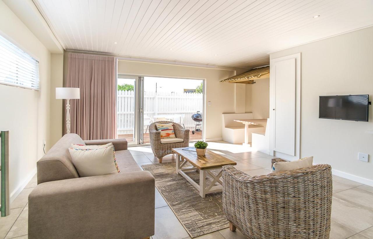 Fork West Holiday Apartments Илъндс Бей Екстериор снимка