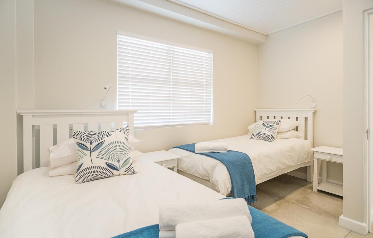 Fork West Holiday Apartments Илъндс Бей Екстериор снимка